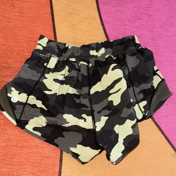 Lululemon shorts - Picture 2 of 2